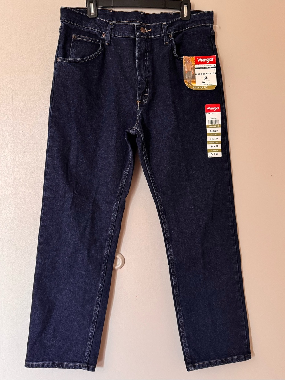 Wrangler Men’s Dark Indigo Relaxed Straight Jeans